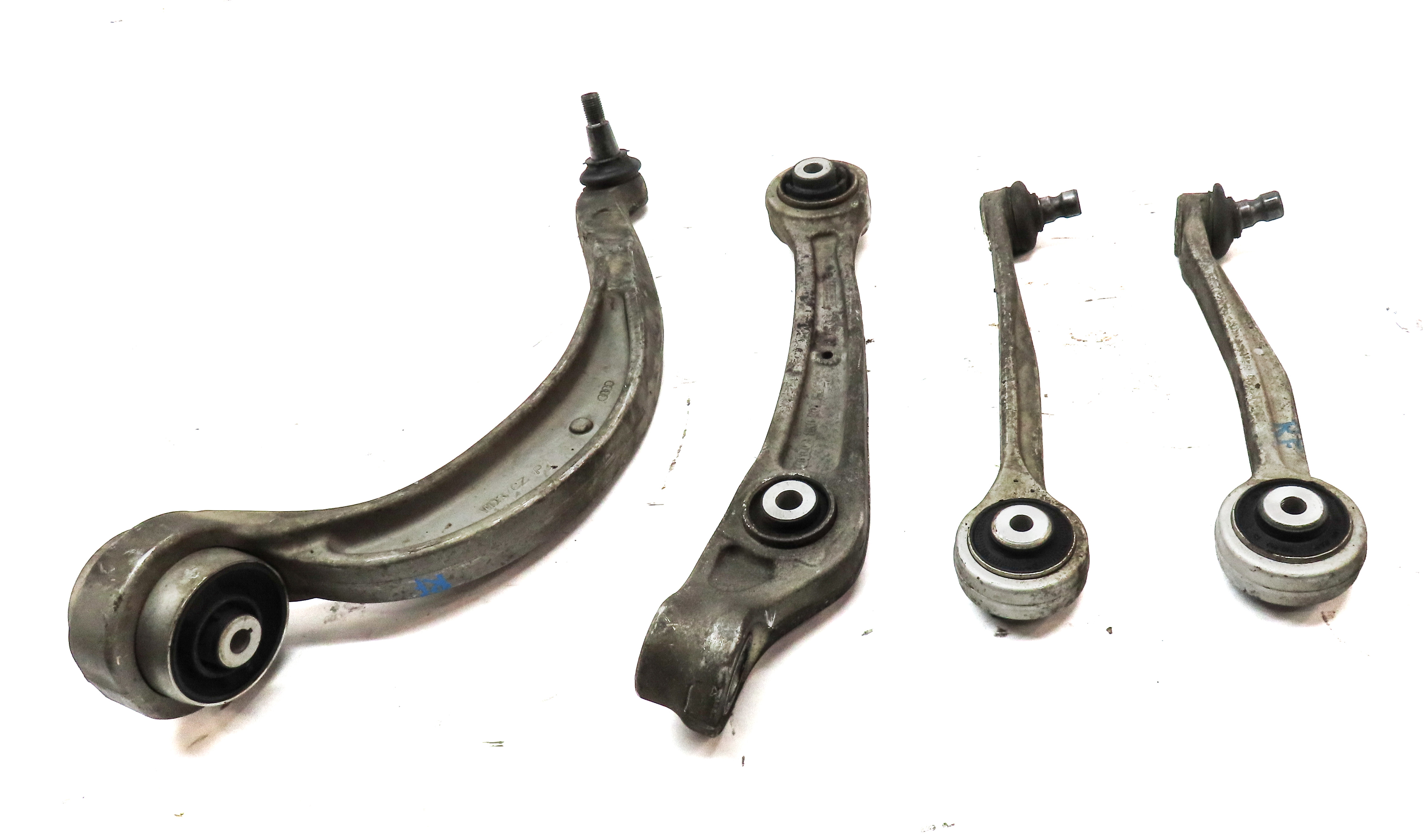 2009-2017 AUDI Q5 (8R) FRONT RIGHT PASSENGER FORWARD REARWARD CONTROL ARM SET 4 — exact item pictured